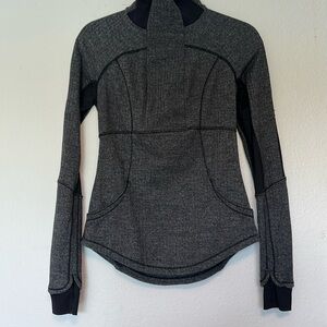 lululemon athletica Gray pull over and legging set